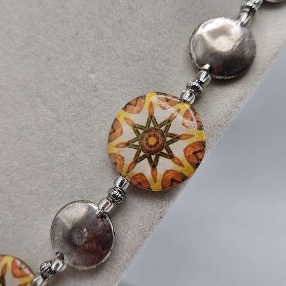 VINTAGE Mandala Silver Tone Disk Beaded Boho Style Necklace - Picture 3 of 6